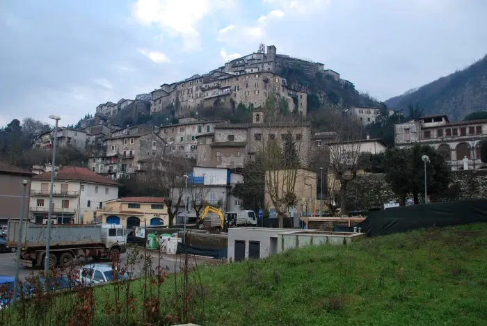 Artena